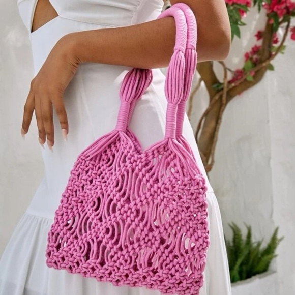 New pink crochet hollow out bag - Picture 2 of 9